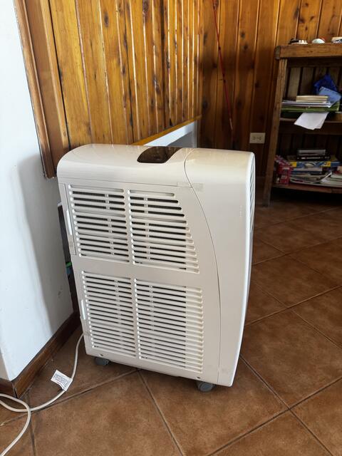Aire acondicionado portátil frío/calor ATMA ATP32H17N