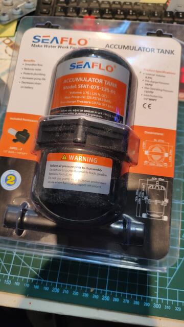 Tanque acumulador Seaflo.